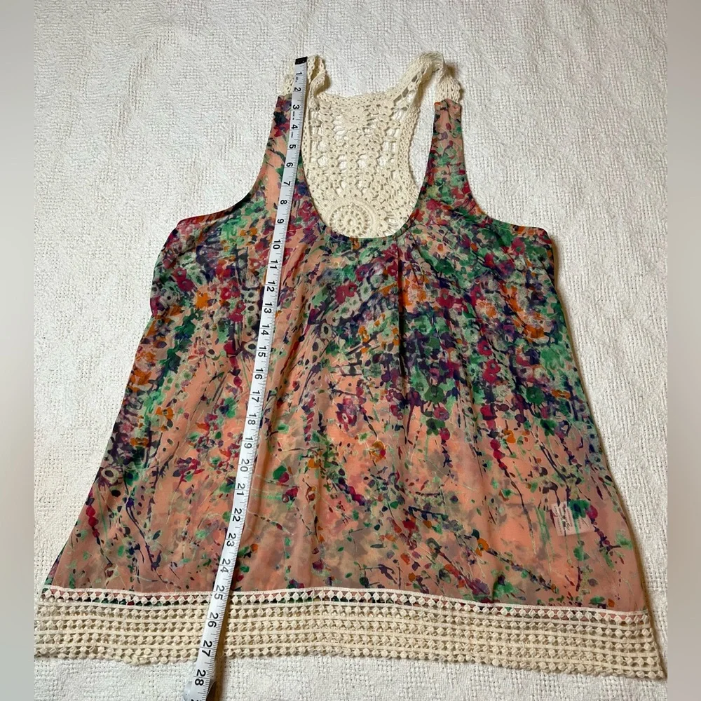 Collective concepts sheer floral blouse. - Picture 3 of 6